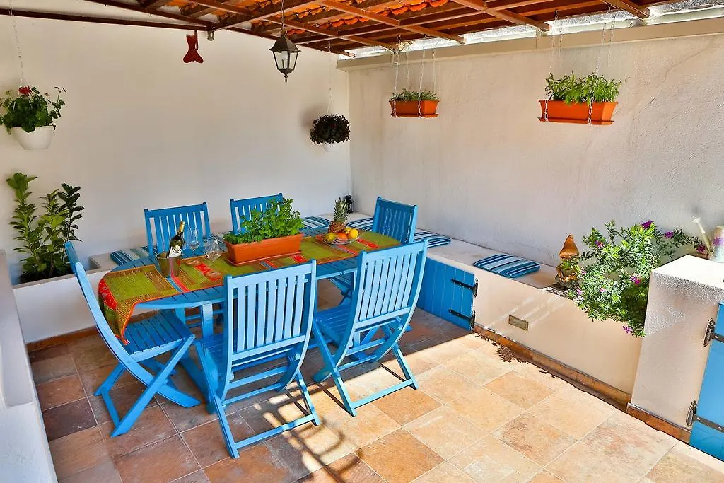 Studio Apartment Laganini Split