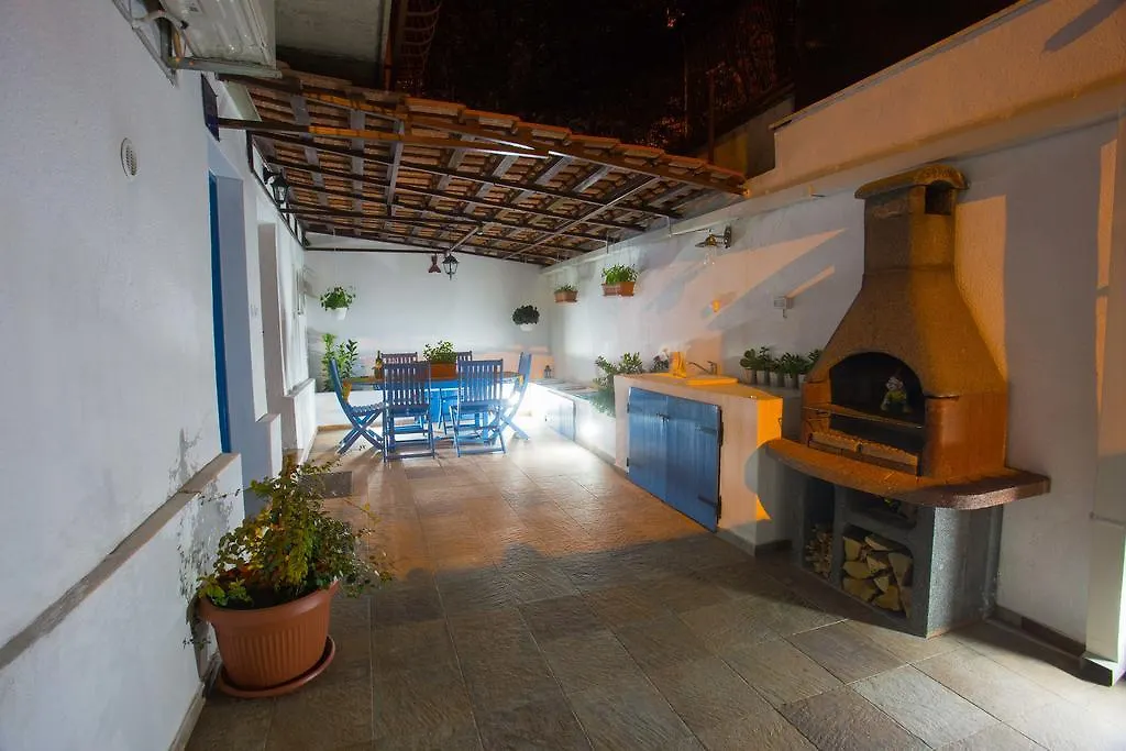 Studio Apartment Laganini Split